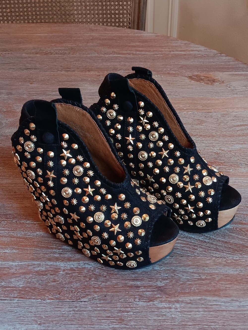 RARE Jeffrey Campbell Kelsey Black Suede Gold Studded Wedge Heels